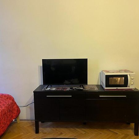Anna 2 Bedrooms 2 Bathrooms 6 Bikes Budapest Exterior photo