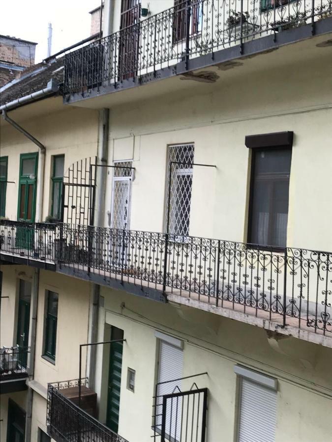 Anna 2 Bedrooms 2 Bathrooms 6 Bikes Budapest Exterior photo